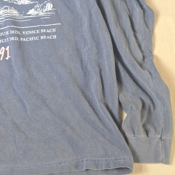 Desert T-Shirt Women Medium Cropped Graphic Print Social Culture World Tour - Picture 4 of 8